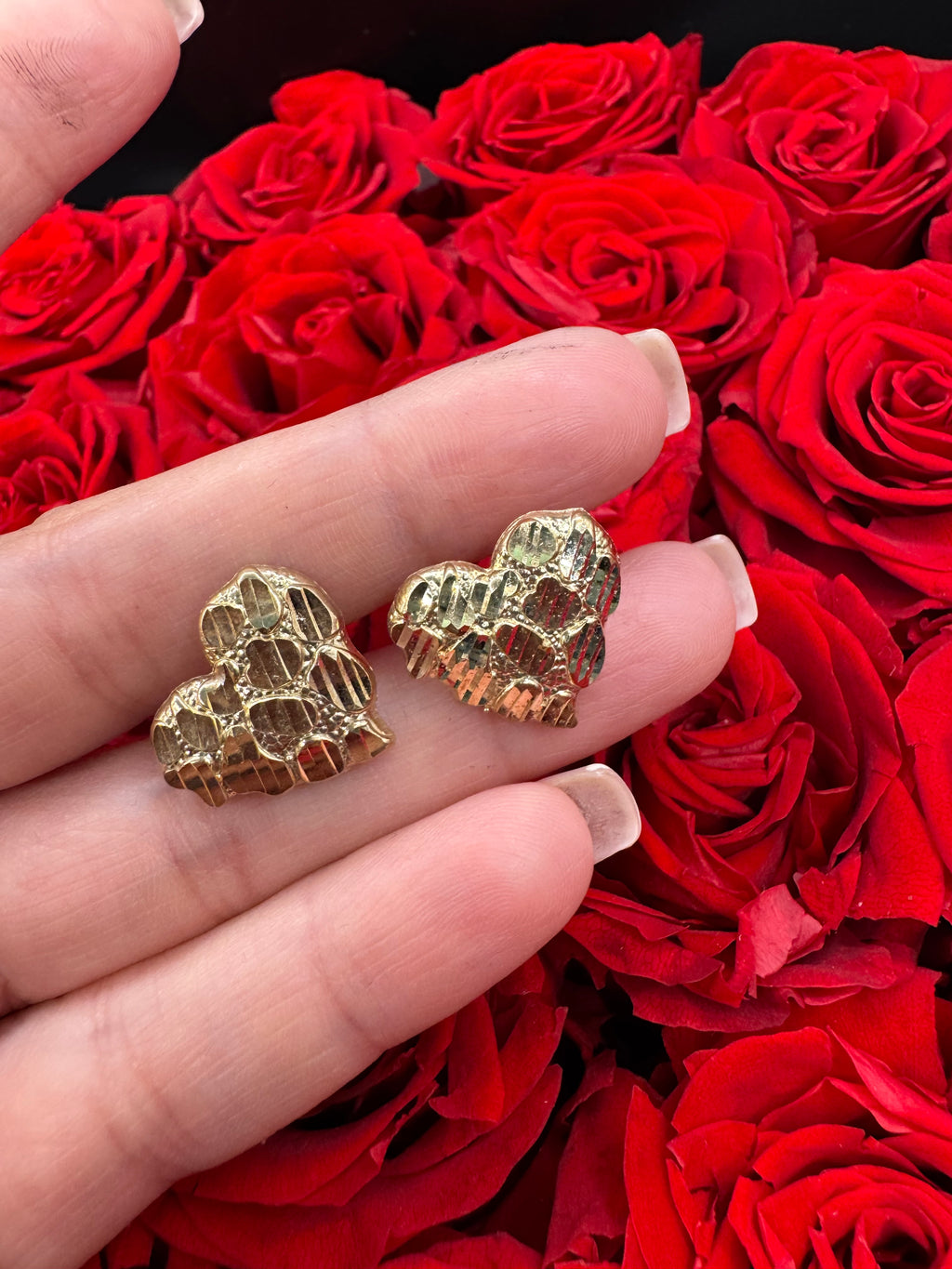 Aretes nugget de corazón