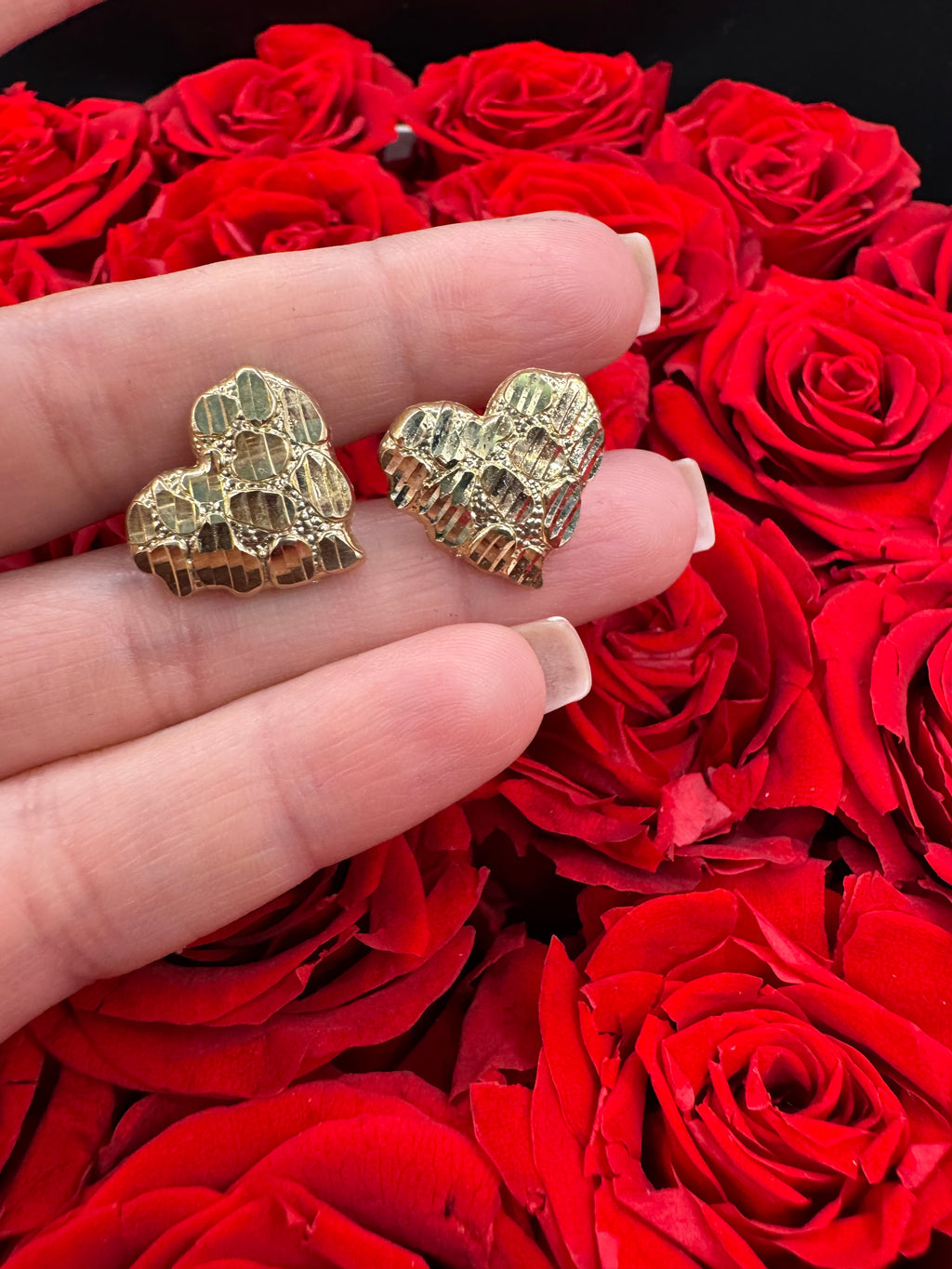 Aretes nugget de corazón