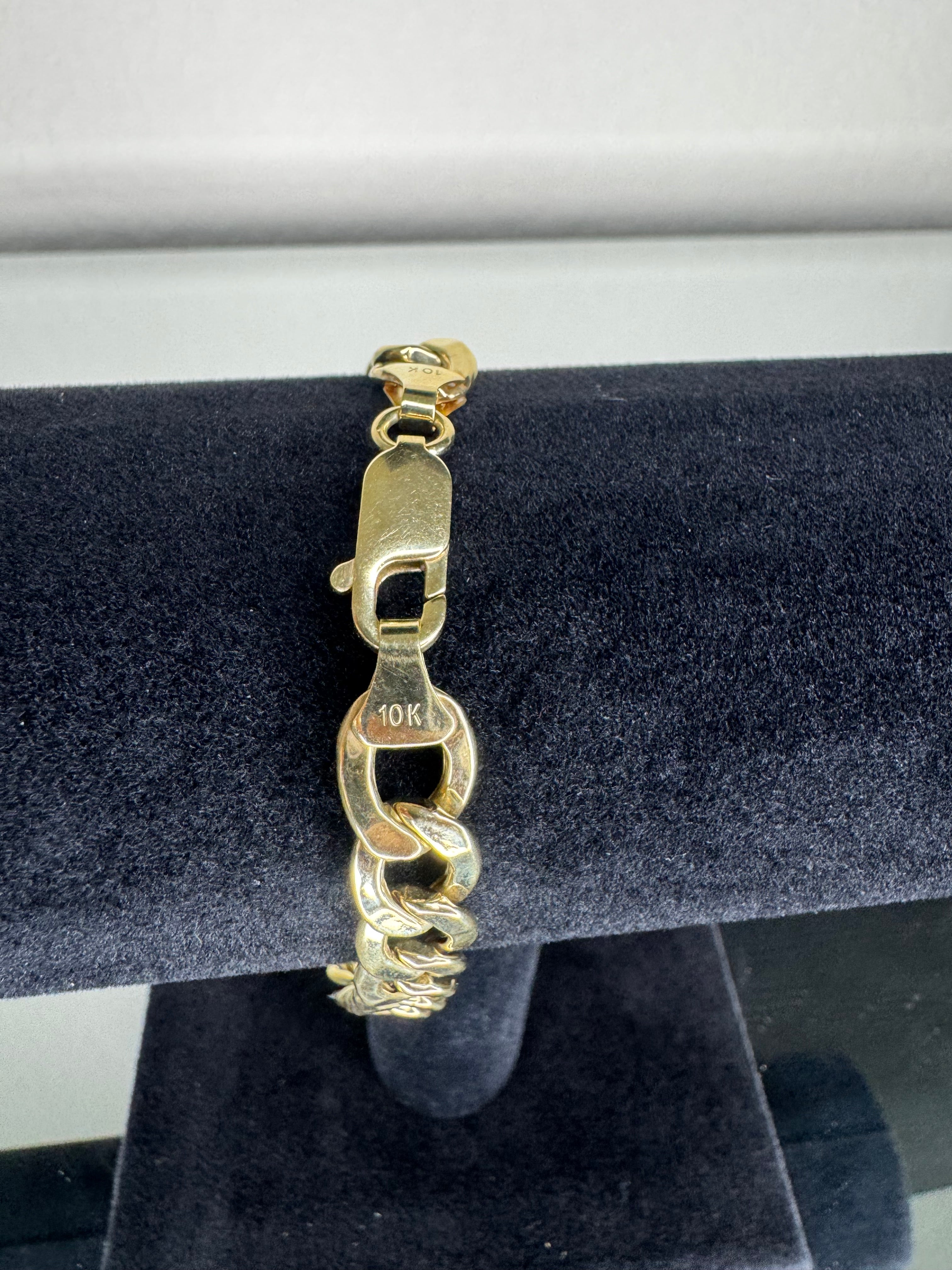 10K HOLLOW YELLOW GOLD 9.14MM OPEN CUBAN BRACELET