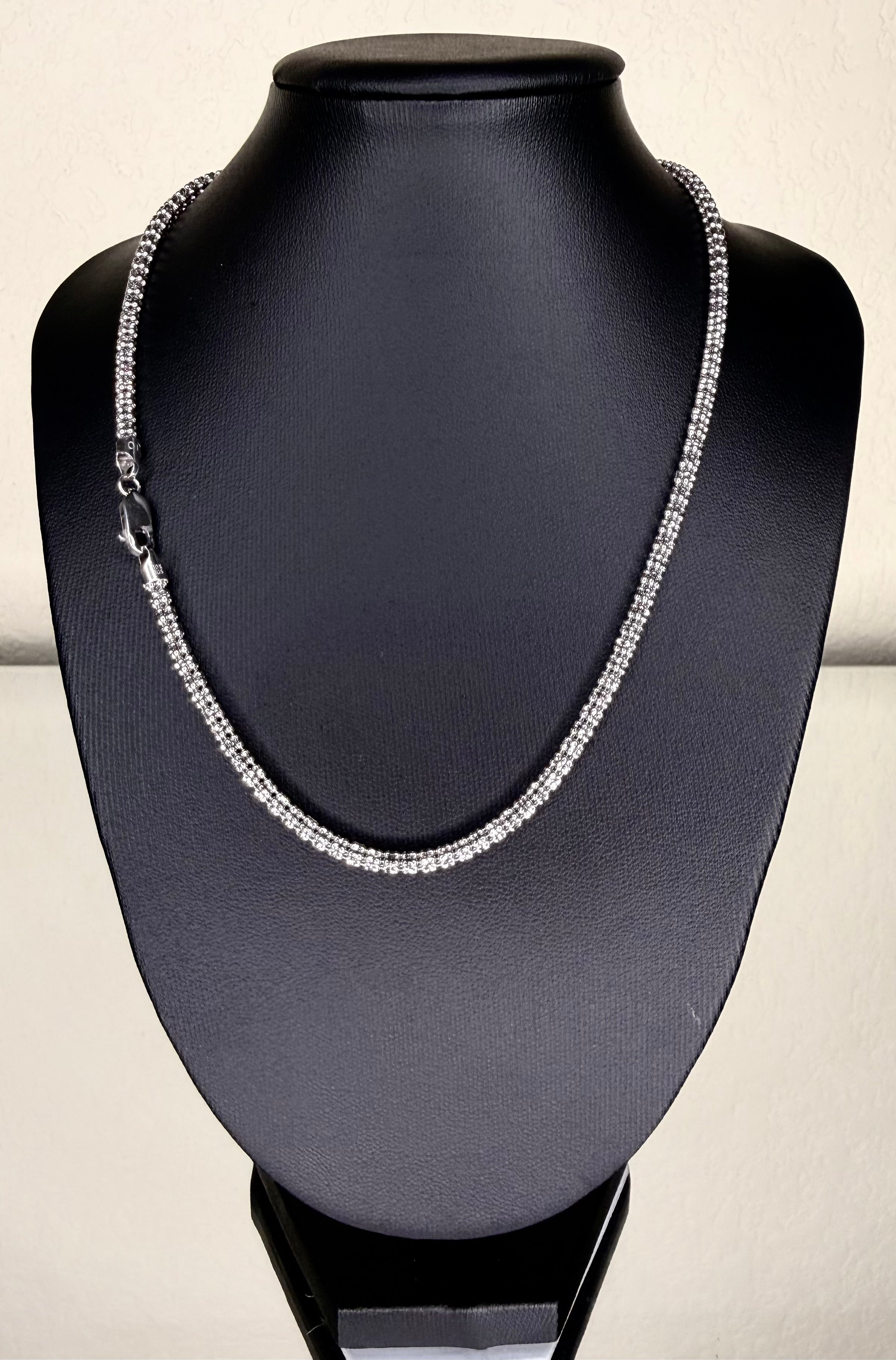Diamond-Cut Ice Chain 10K White Gold
